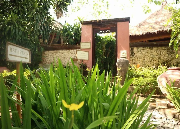 La Taverna サヌール