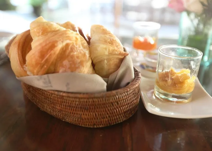 リゾート La Taverna 3*
